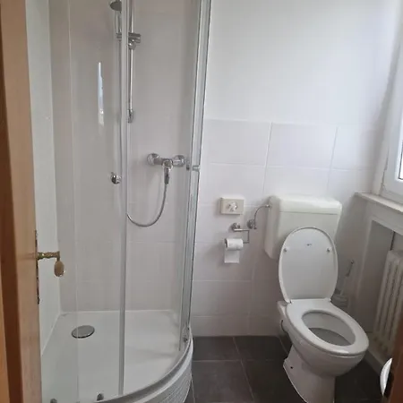 Zur Schönen Aussicht Hotel *