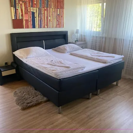 Zur Schönen Aussicht Hotel *